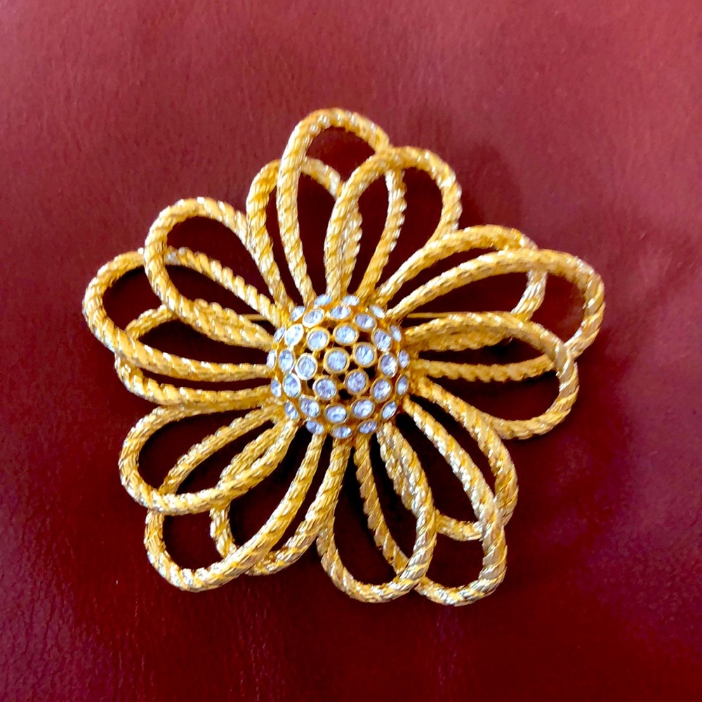 Nolan Miller Glamour Collection Pin
